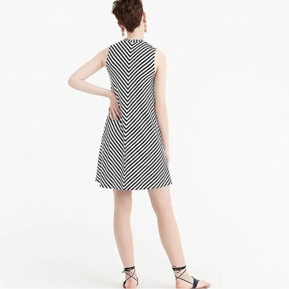 J. Crew Swingy Chevron Mock Neck Dress J8901 | Medium | Striped Navy & White - Picture 7 of 7